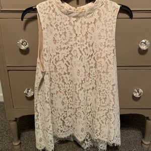 Sleeveless lace top